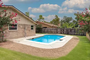 15507 Sierra Valle Dr, Houston, TX 77083 - Photo 3