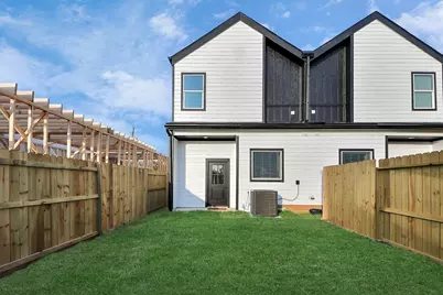 8533 Amadwe Street #B, Houston, TX 77051 - Photo 35