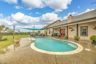 1755 McBride Devillier Loop, Winnie, TX 77665 - Photo 33