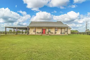 1755 McBride Devillier Loop, Winnie, TX 77665 - Photo 5