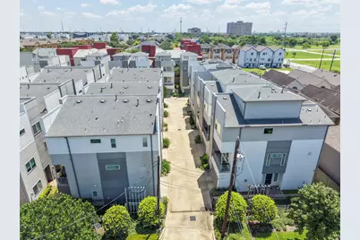 314 Eado Park Circle, Houston, TX 77020 - Photo 23