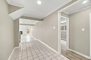 11307 Oakcenter Dr, Houston, TX 77072 - Photo 3