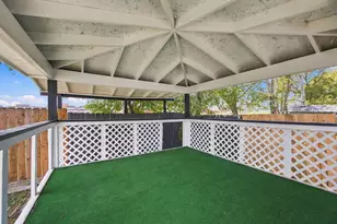11307 Oakcenter Dr, Houston, TX 77072 - Photo 29