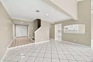 11307 Oakcenter Dr, Houston, TX 77072 - Photo 7