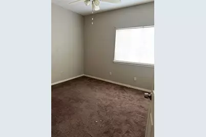 10104 Waterstone Drive, Houston, TX 77042 - Photo 11