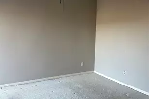 10104 Waterstone Dr, Houston, TX 77042 - Photo 7