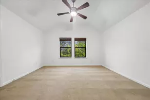 5222 Brinkman Ct, Houston, TX 77091 - Photo 9
