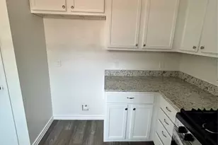 9802 Morrisville Ct, Houston, TX 77078 - Photo 7