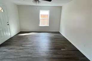 9802 Morrisville Ct, Houston, TX 77078 - Photo 9