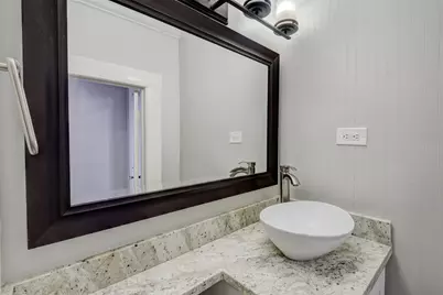 1313 Peden Street, Houston, TX 77006 - Photo 11