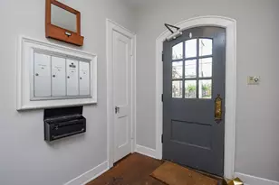 1313 Peden St, Houston, TX 77006 - Photo 3