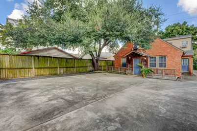 1313 Peden Street, Houston, TX 77006 - Photo 5