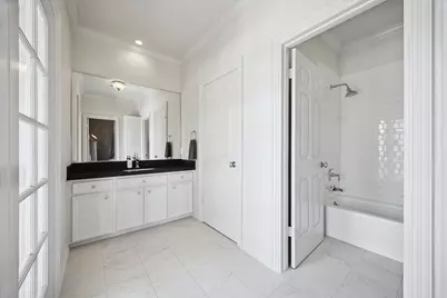 1918 Potomac Drive #A, Houston, TX 77057 - Photo 39