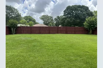2125 Willowglen Drive, Beaumont, TX 77707 - Photo 11