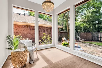 22 Cedar Chase Place, The Woodlands, TX 77381 - Photo 11