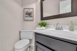 22 Cedar Chase Pl, The Woodlands, TX 77381 - Photo 19