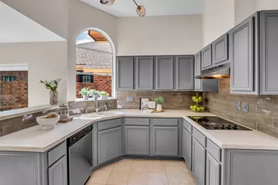 22 Cedar Chase Place, The Woodlands, TX 77381 - Photo 13