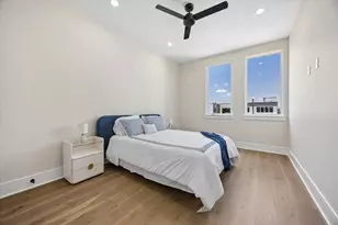5827 Winsome Ln, Houston, TX 77057 - Photo 39