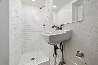 215 Hyde Park Boulevard #A, Houston, TX 77006 - Photo 9