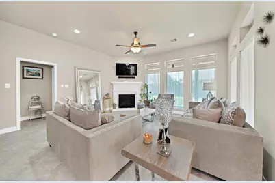 27371 Pendleton Trace Drive, Spring, TX 77386 - Photo 7