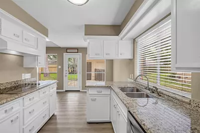 3706 Glenwood Springs Drive, Houston, TX 77345 - Photo 9