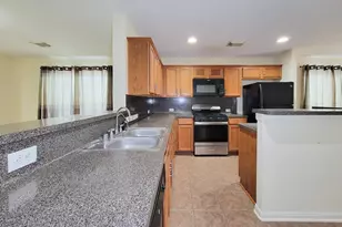 12835 Regal Oaks Bend Ln, Houston, TX 77047 - Photo 7