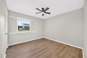 9231 Sandstone St, Houston, TX 77036 - Photo 29