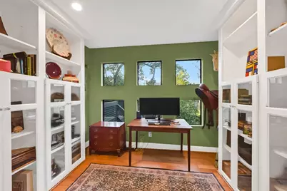 929 Wynnwood Lane, Houston, TX 77008 - Photo 15