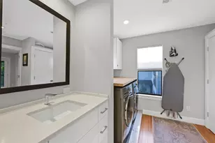 929 Wynnwood Ln, Houston, TX 77008 - Photo 11