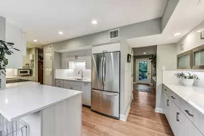 929 Wynnwood Lane, Houston, TX 77008 - Photo 5