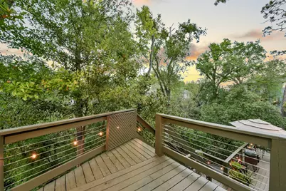 929 Wynnwood Lane, Houston, TX 77008 - Photo 13