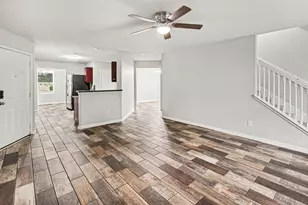 16774 N Thrasher Dr, Conroe, TX 77385 - Photo 9