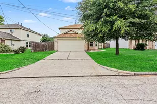 16774 N Thrasher Dr, Conroe, TX 77385 - Photo 1