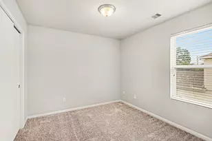 16774 N Thrasher Dr, Conroe, TX 77385 - Photo 5