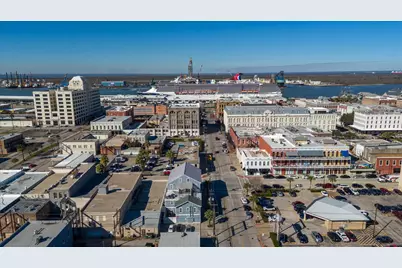 405 24th Street Street #202, Galveston, TX 77550 - Photo 33