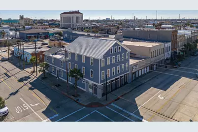 405 24th Street Street #202, Galveston, TX 77550 - Photo 1