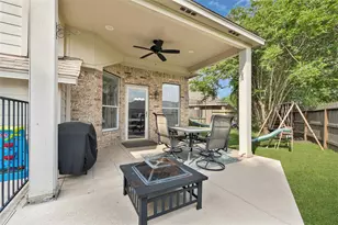 4250 Applerock Dr, Baytown, TX 77521 - Photo 3
