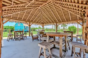 1035 Tx-87, Crystal Beach, TX 77650 - Photo 29