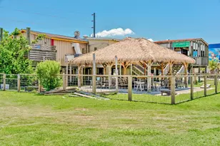 1035 Tx-87, Crystal Beach, TX 77650 - Photo 31