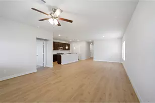 9006 Gull Canyon, Baytown, TX 77521 - Photo 15