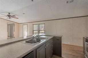 457 W 4th St, Groveton, TX 75845 - Photo 11