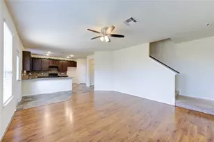 10907 Woodland Leaf Ln, Tomball, TX 77375 - Photo 9
