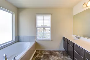 10907 Woodland Leaf Ln, Tomball, TX 77375 - Photo 25