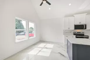 16922 W Forrestal, Montgomery, TX 77316 - Photo 13