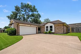 1915 Fernspray Ln, Houston, TX 77084 - Photo 1