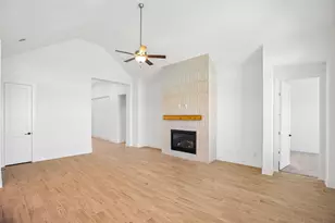 9503 Chateau Hl Dr, Manvel, TX 77578 - Photo 7