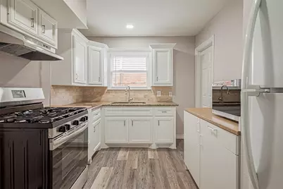 4509 Larch Lane, Bellaire, TX 77401 - Photo 11