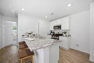 11708 Watermelon St, Houston, TX 77048 - Photo 7