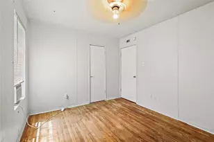 5515 Flamingo Dr, Houston, TX 77033 - Photo 13