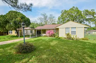 5515 Flamingo Dr, Houston, TX 77033 - Photo 3
